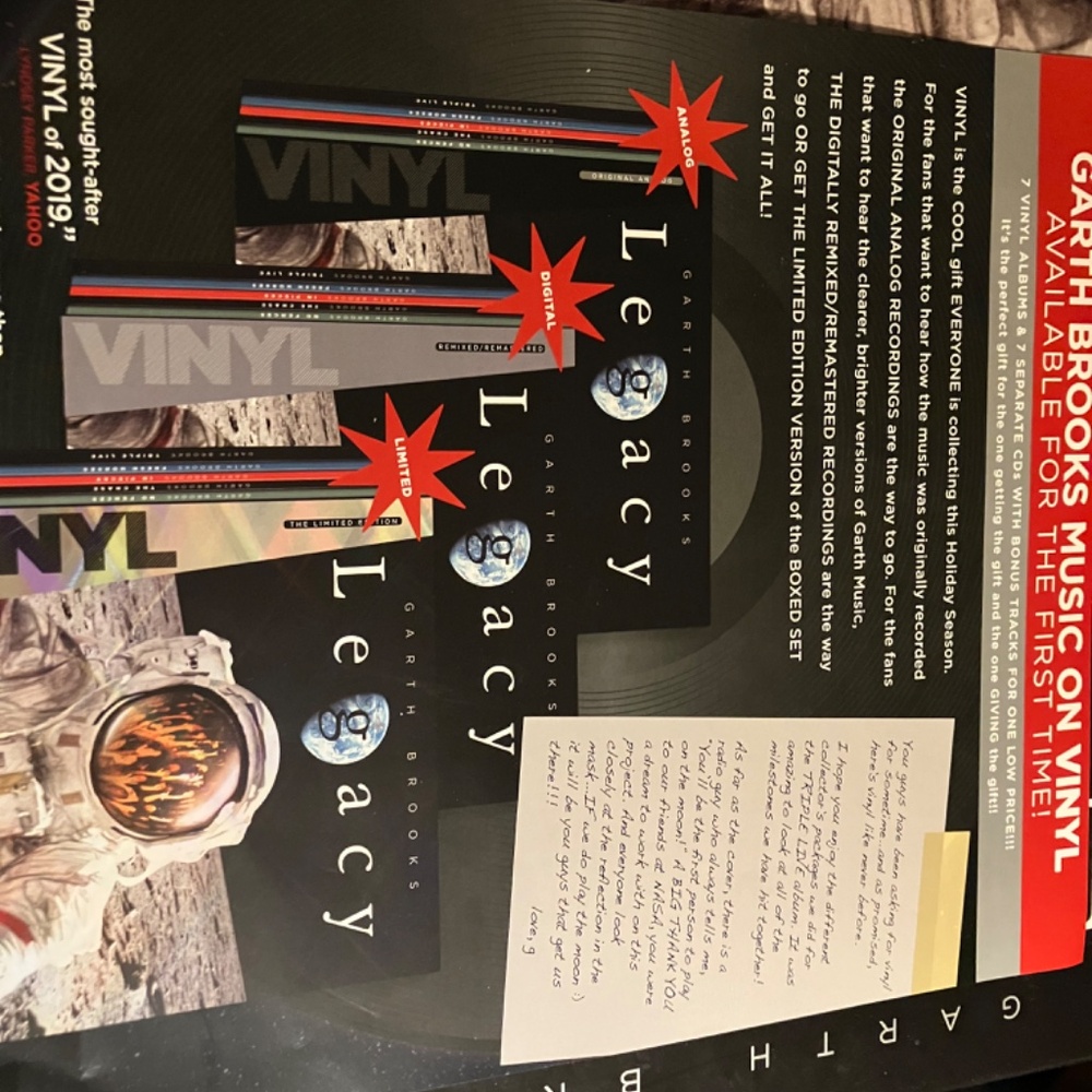 Garth Brooks - Picture 4 of 5